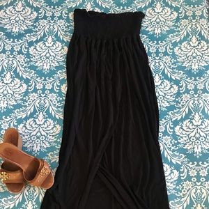 Strapless black maternity dress